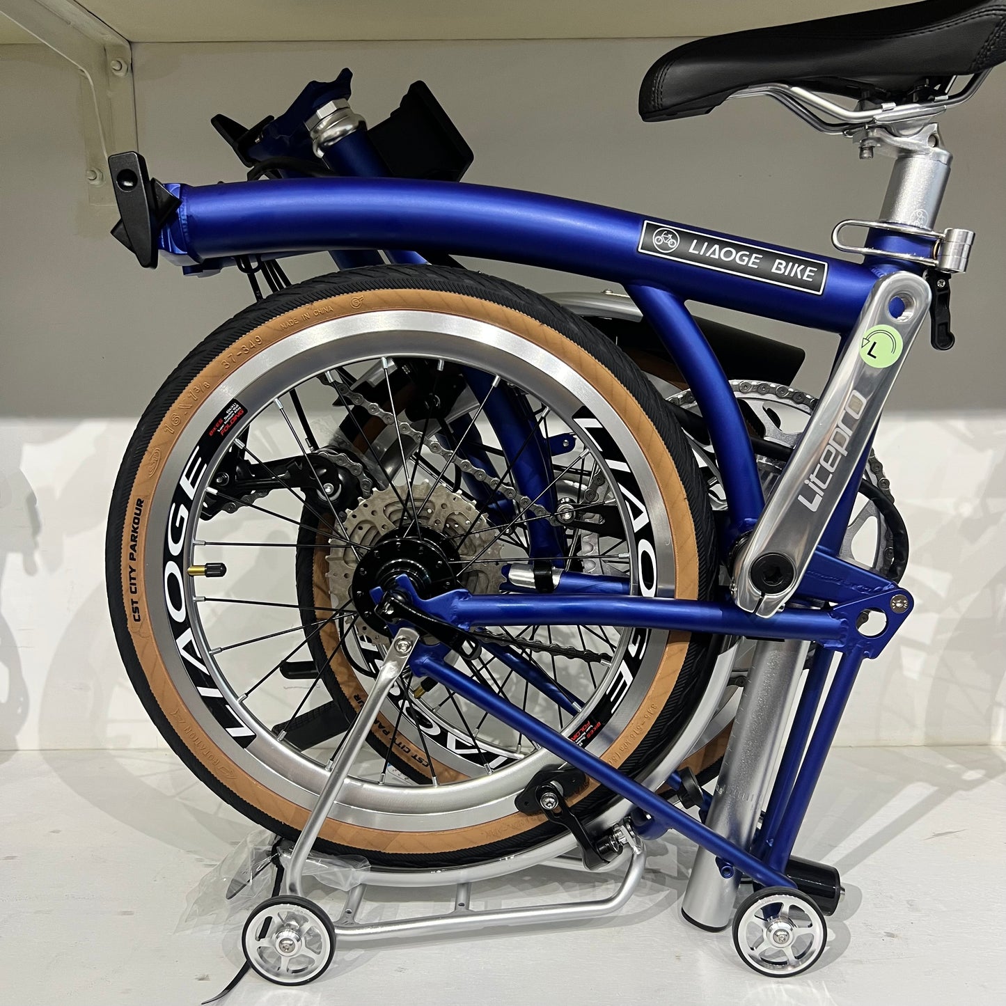 [ LIAOGE BIKE ] Liaoge 888 20 inch trifold bike bicycle rim brake 9 speed folding stable ride ( Latest Model )
