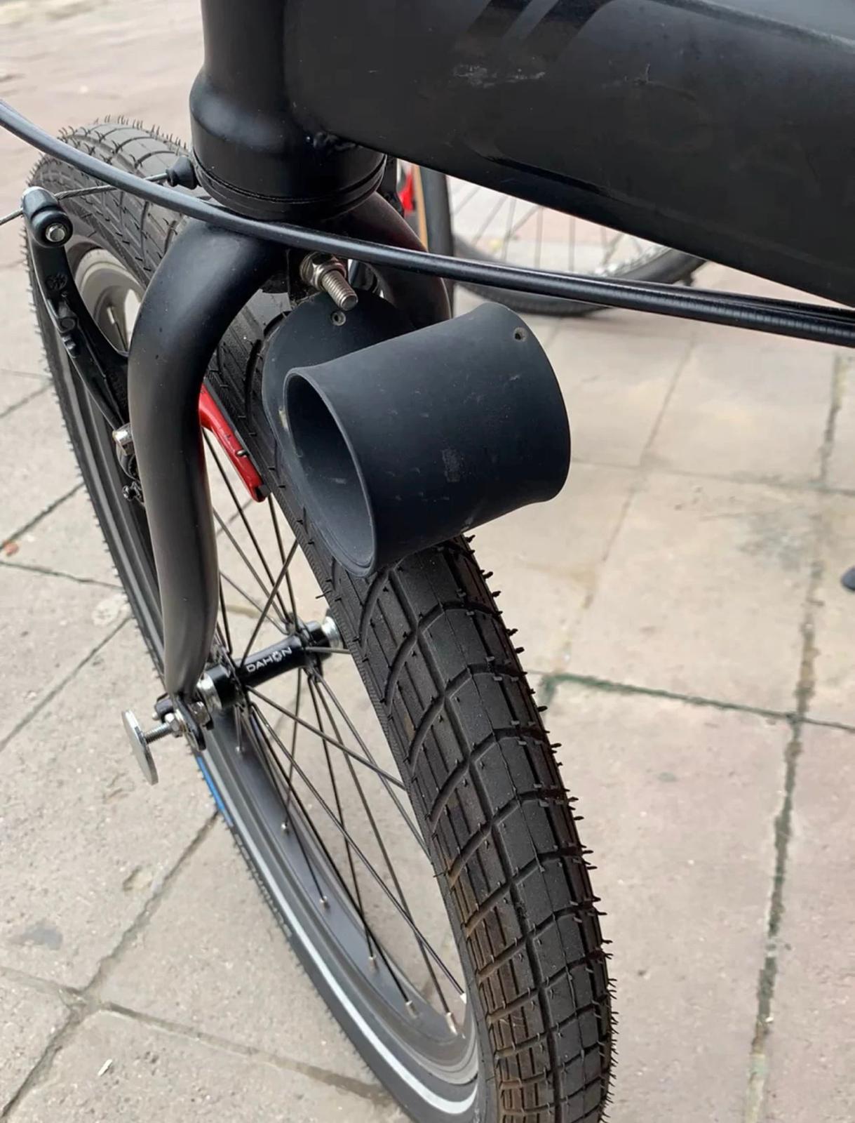 Foldable bike mudguards front and back Silicon cover colourful rollable extendable clean and brief