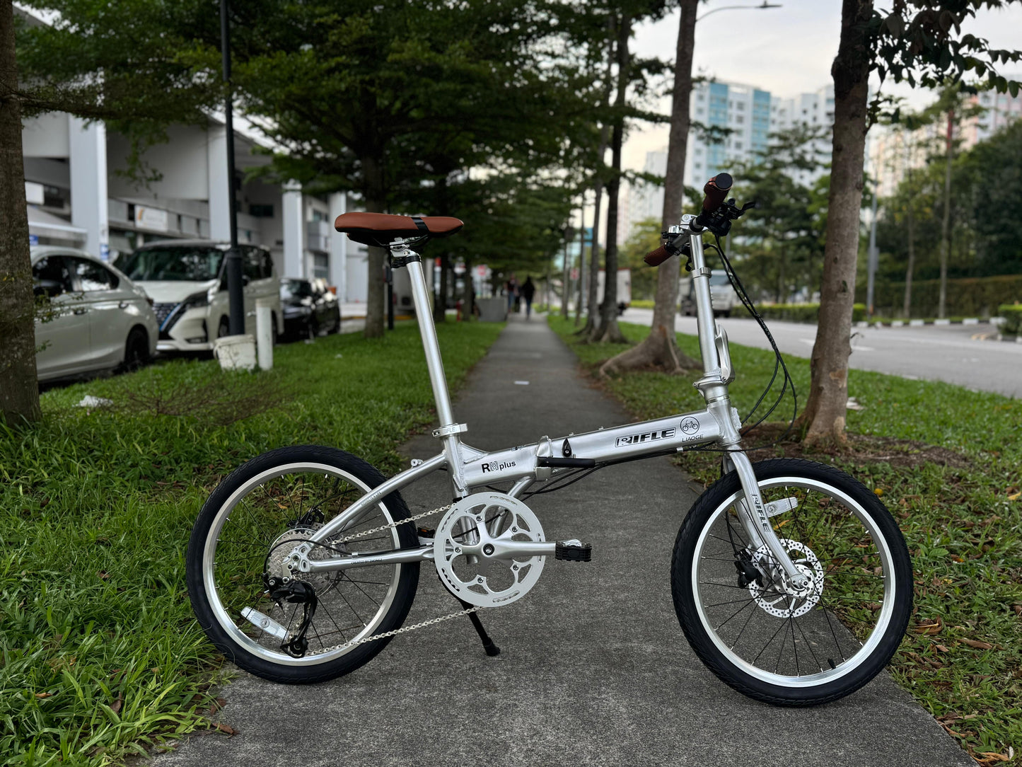 RIFLE R8+ UPGRADED ! SHIMANO 9 SPEED LIGHT WEIGHT 20 INCH ALUMINUM FOLDABLE BIKE SHIMANO HYDRAULIC DISC BRAKES