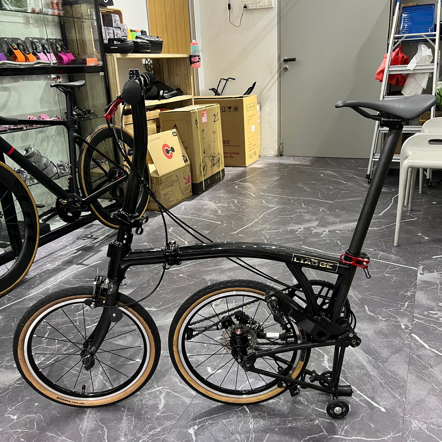 Liaoge C7 Carbon fiber trifold bike 16” wheels super light weight 7 speed 7kg