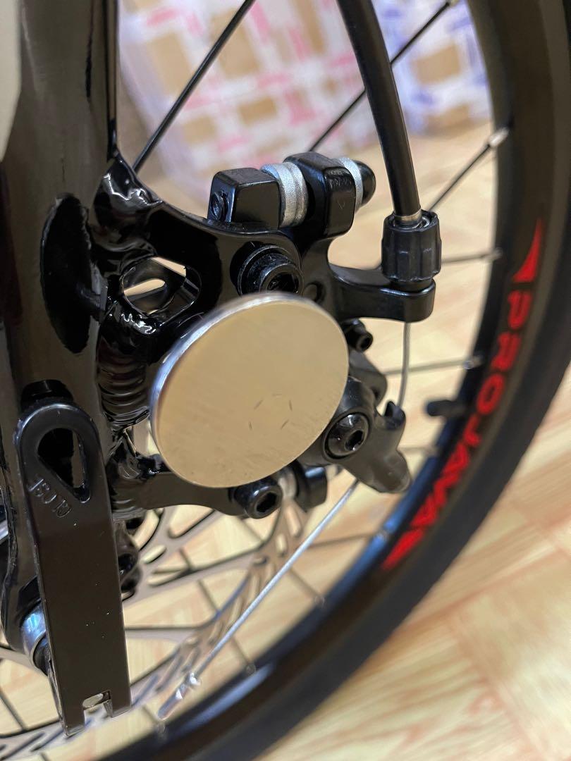 MAGNET CATCH HOLDER/MAGNETIC BUCKLE FOR FOLDING BIKES